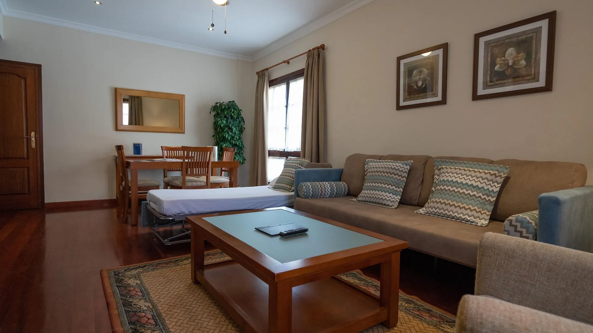 Laguna Nivaria Hotel & Spa La Laguna  La Laguna (Tenerife)